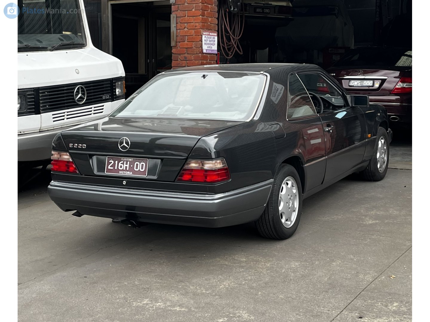 216H-00, Mercedes-Benz E-Klasse 1st gen Coupé (C124), 1987–1996