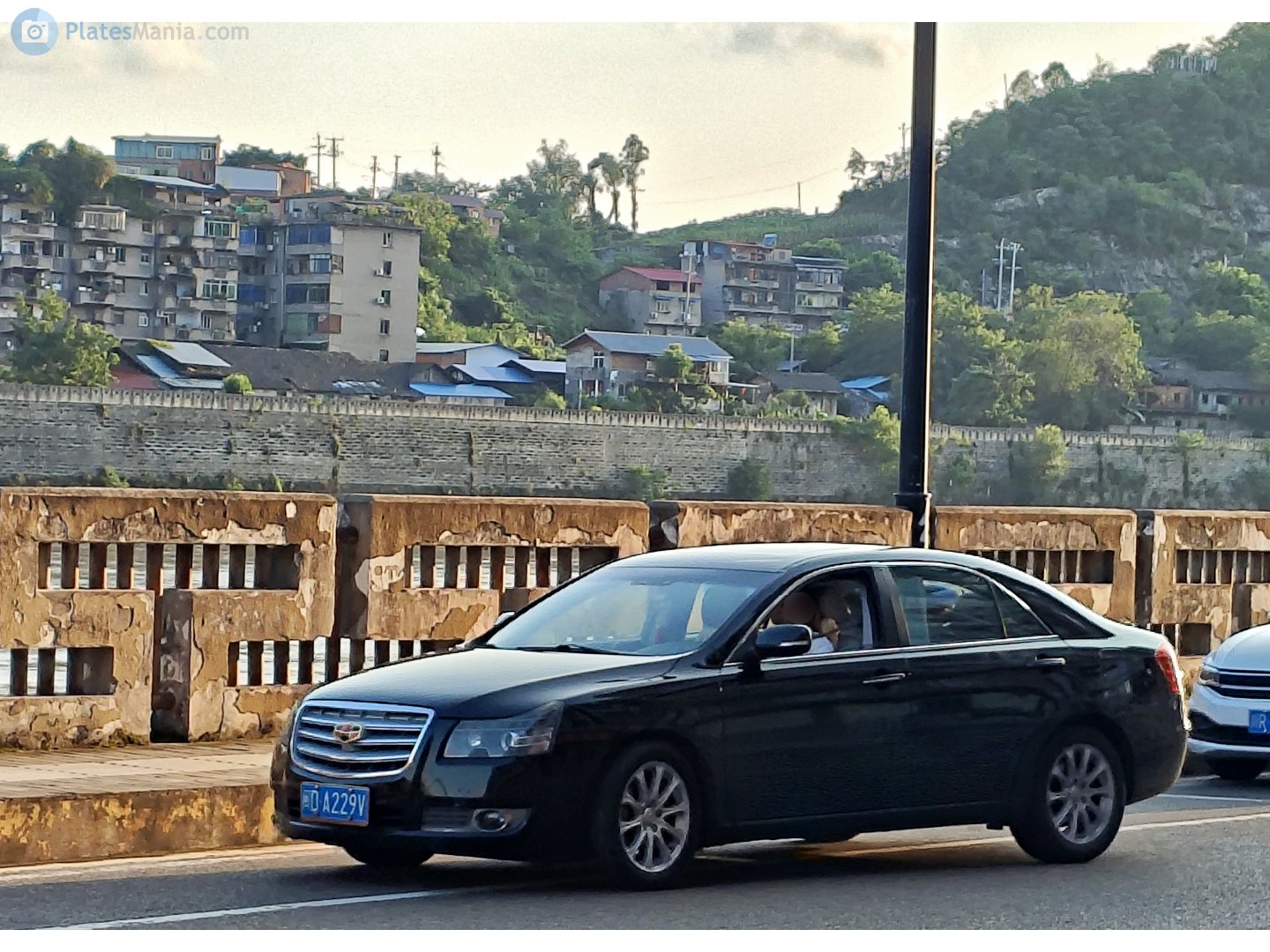 闽D·A229V, Emgrand EC8 