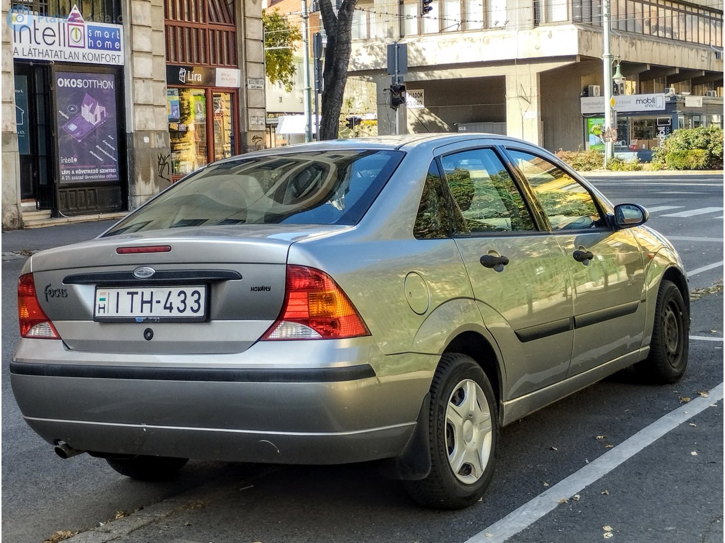 ITH-433, Ford Focus 1st gen Sedan (DFW; C170), 1998–2005 (–2008 for LATAM-market)