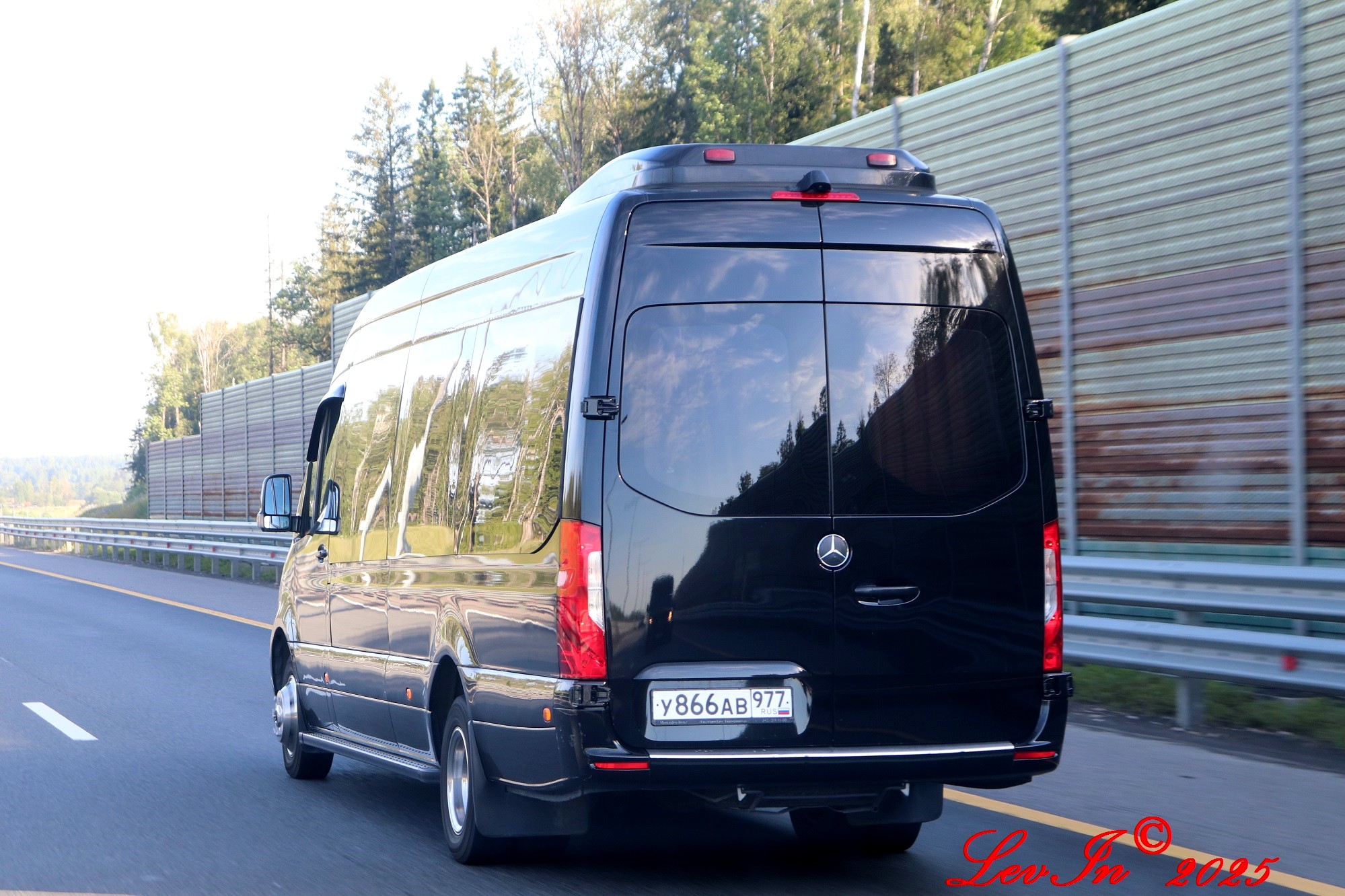 у 866 ав 977, Mercedes-Benz Sprinter 3rd gen (W907), 2018–
