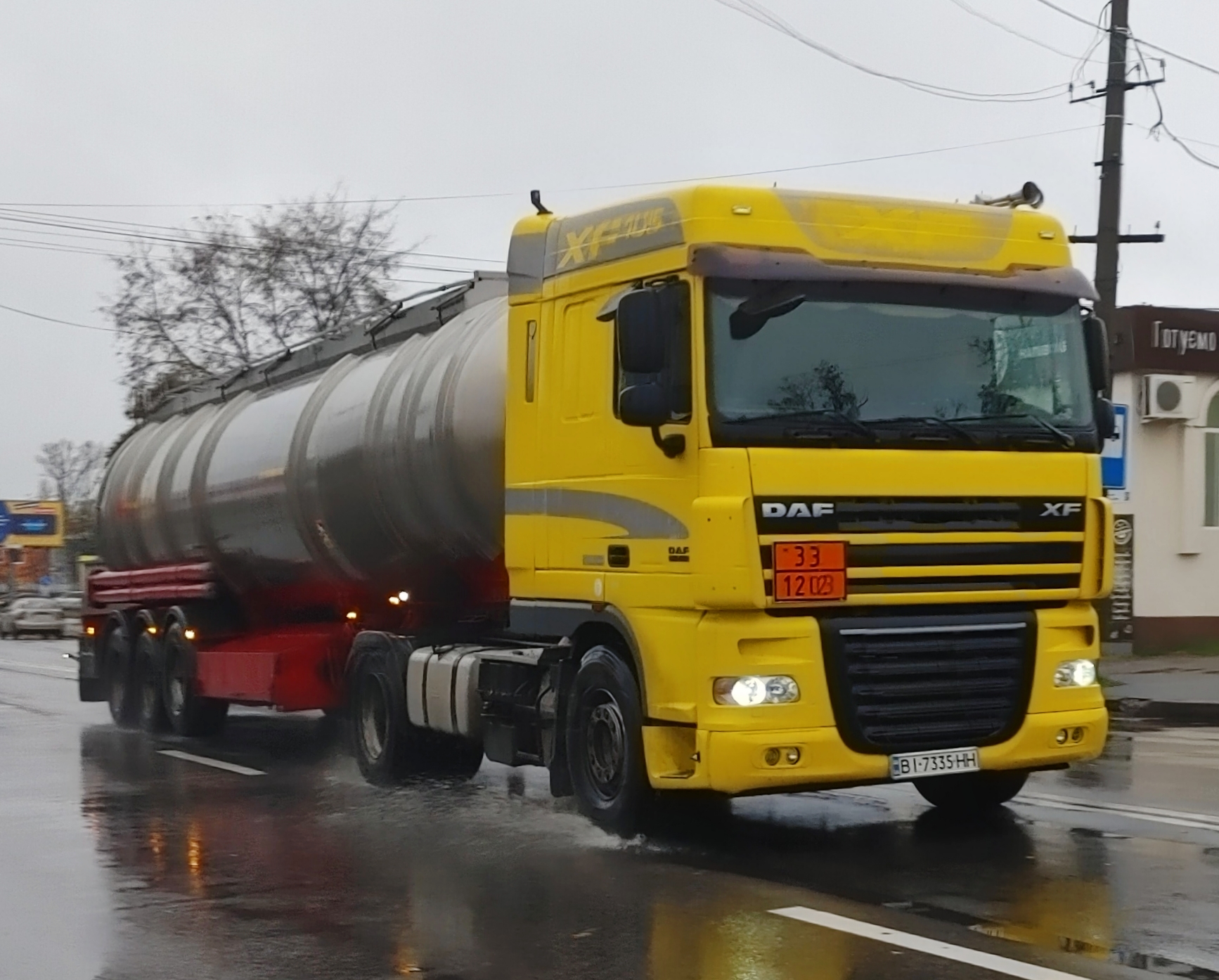 BI 7335 HH, DAF XF 3rd gen (XF105), 2006–2020