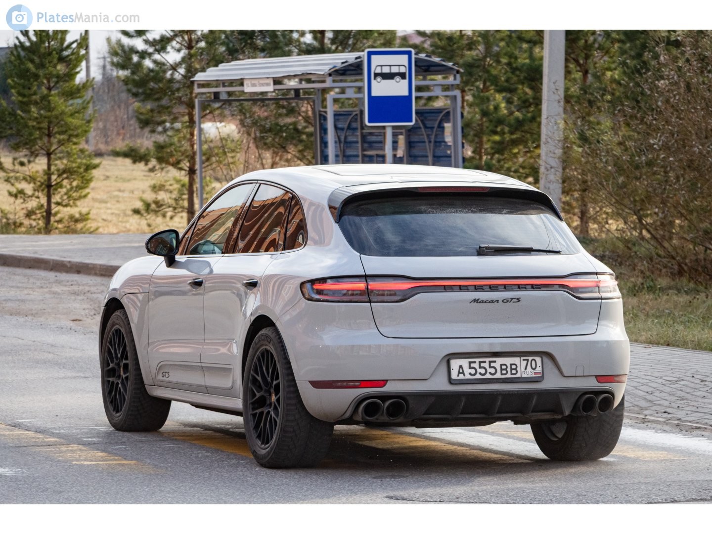 а 555 вв 70, Porsche Macan 