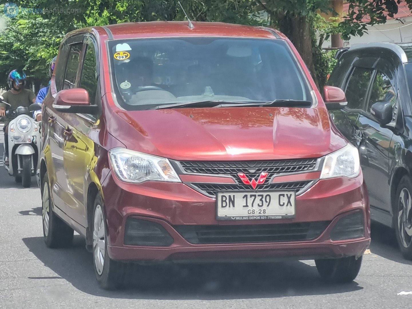 BN 1739 CX, Wuling Confero 