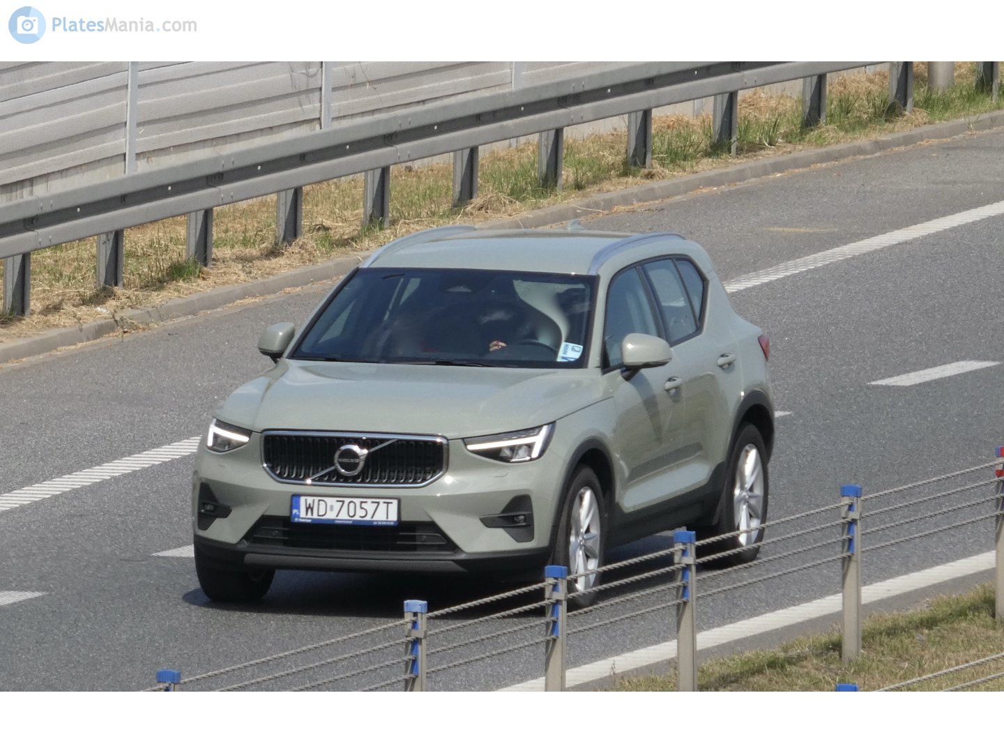 WD 7057T, Volvo XC40 / EX40 1st gen (536), 2017–