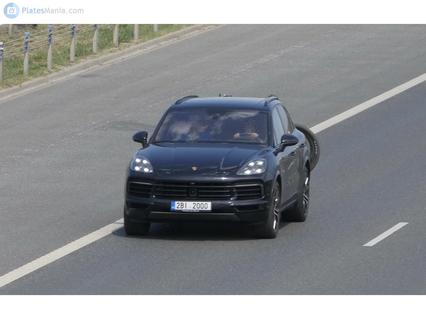 2BI 2000, Porsche Cayenne 3rd gen SUV (PO536; 9Y0), 2017–2023