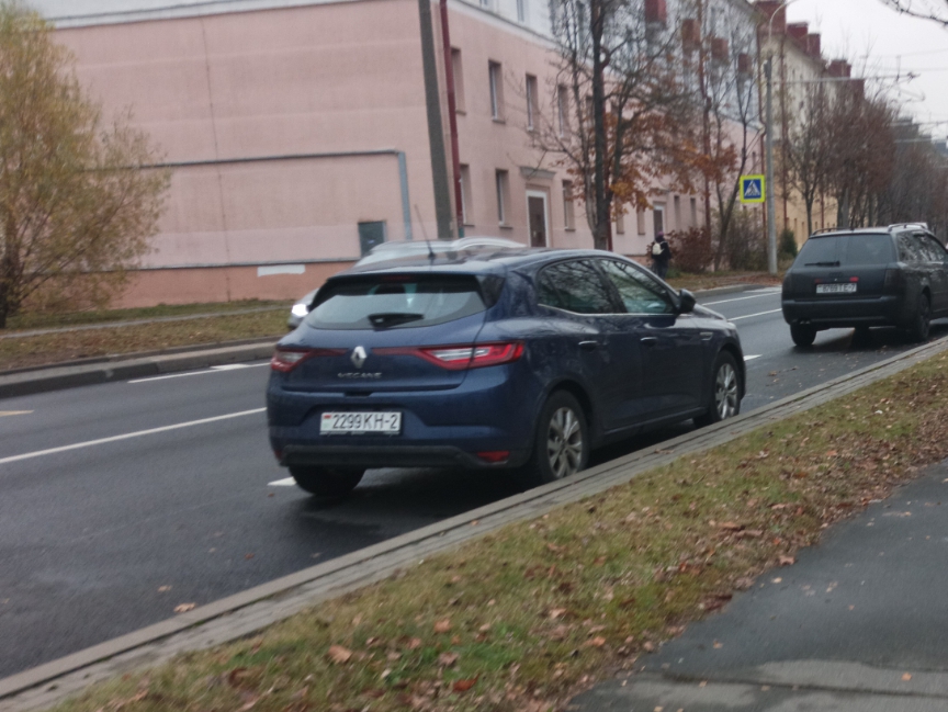 2299 KH-2, Renault Mégane 4th gen Hatch (BFB), 2016–