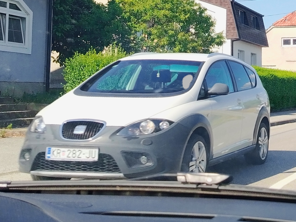 KR 282-JU, SEAT Altea 