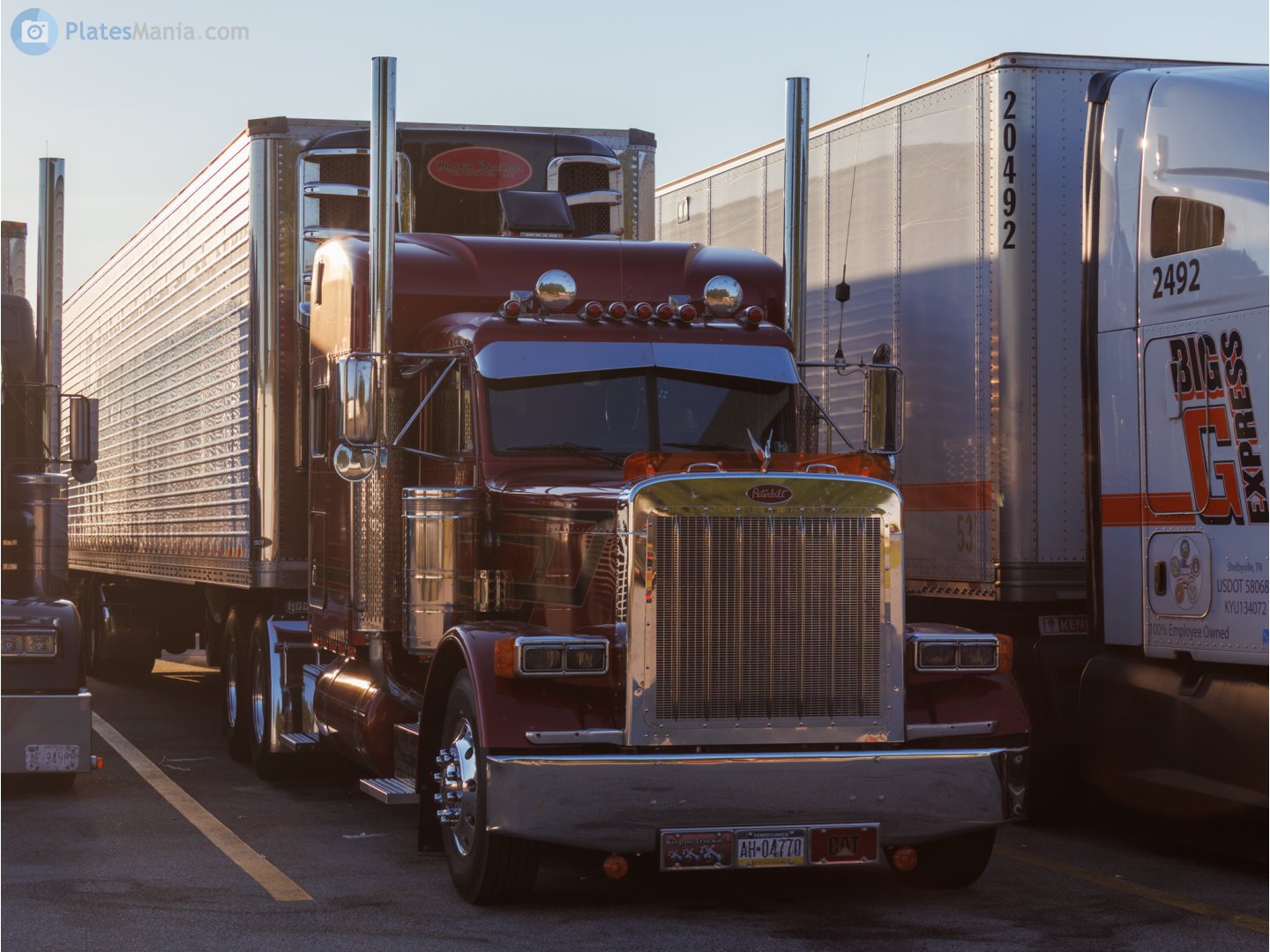 AH-04770, Peterbilt 379 