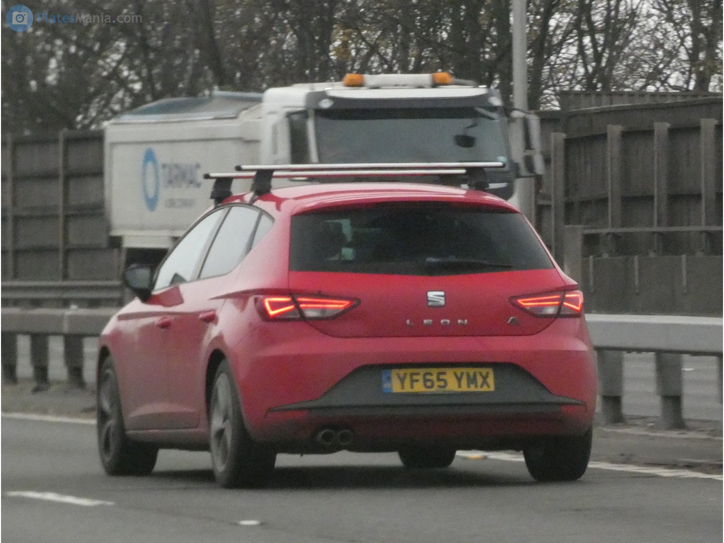 YF65YMX, SEAT León 3rd gen 5-door Hatch (5F1), 2012–2020