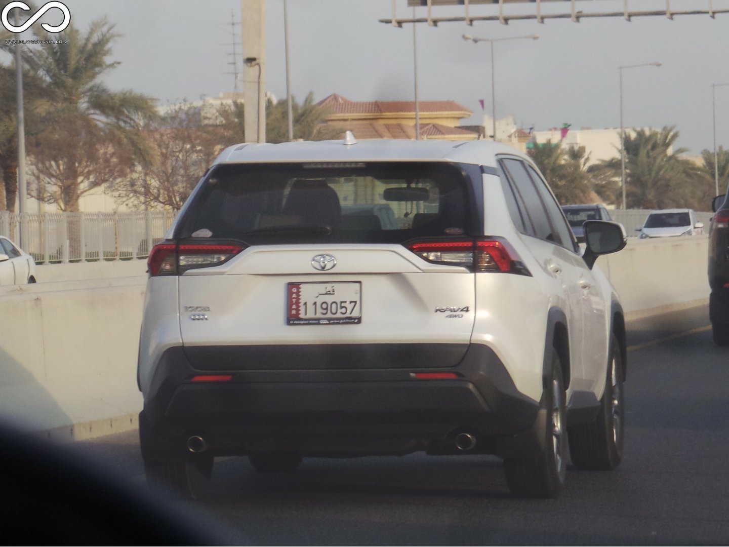 119057, Toyota RAV4 5th gen (XA50), 2018–