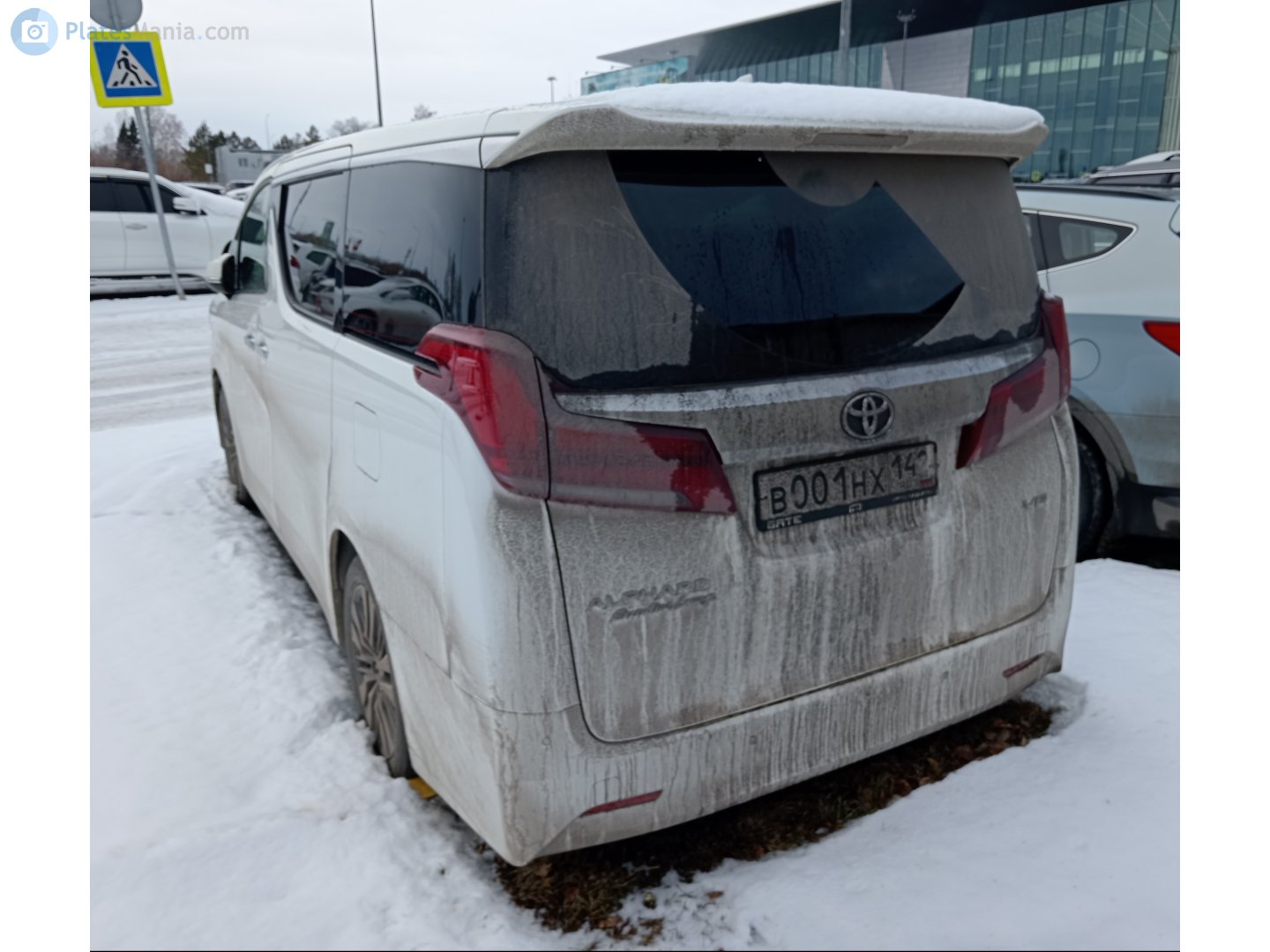 в 001 нх 142, Toyota Alphard 3rd gen (AH30), 2015­–2023