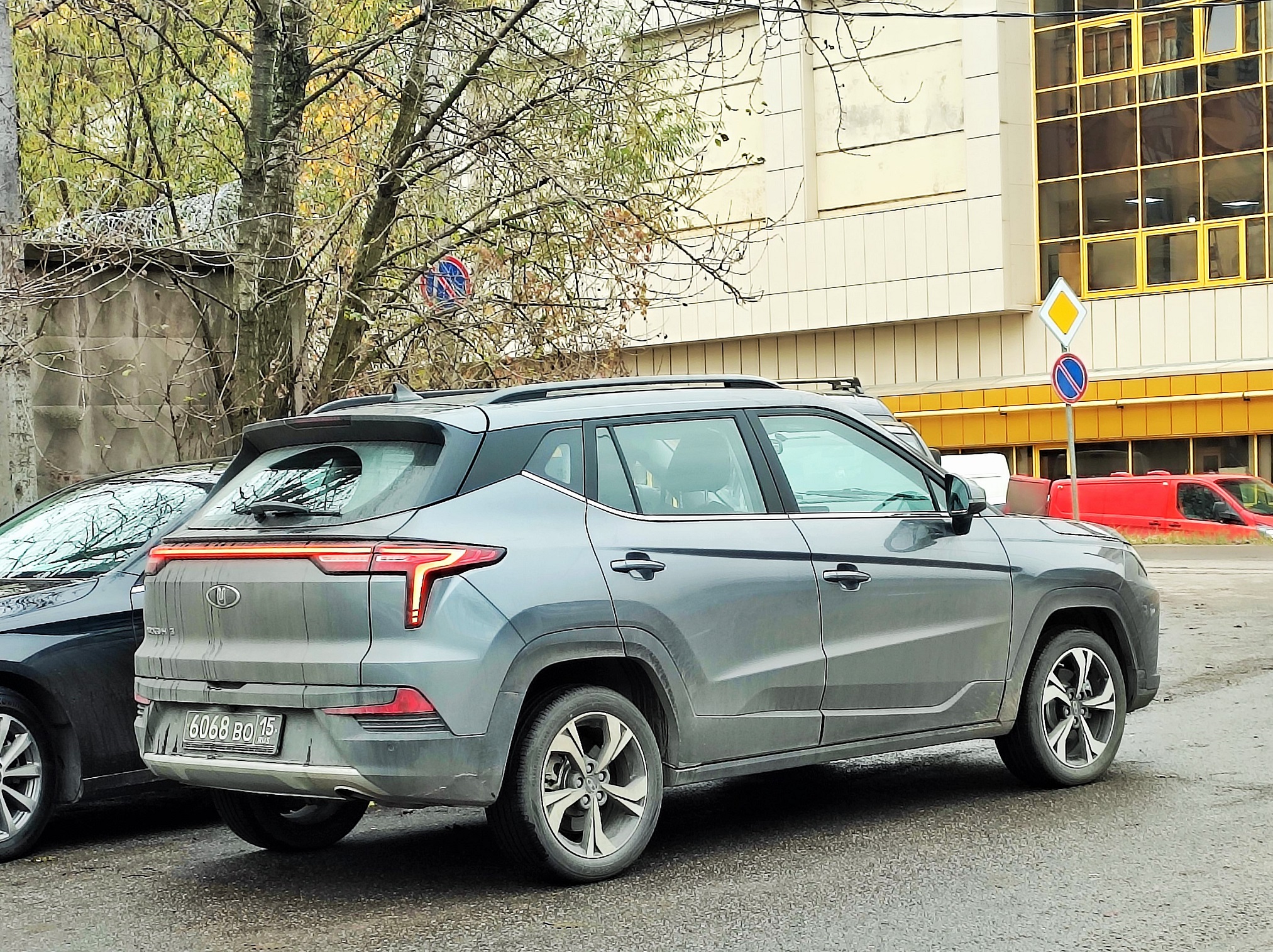 6068 во 15, Moskvich (AZLK) 3 213500 3е (DA22), 2023– (rebadged JAC EJS4)