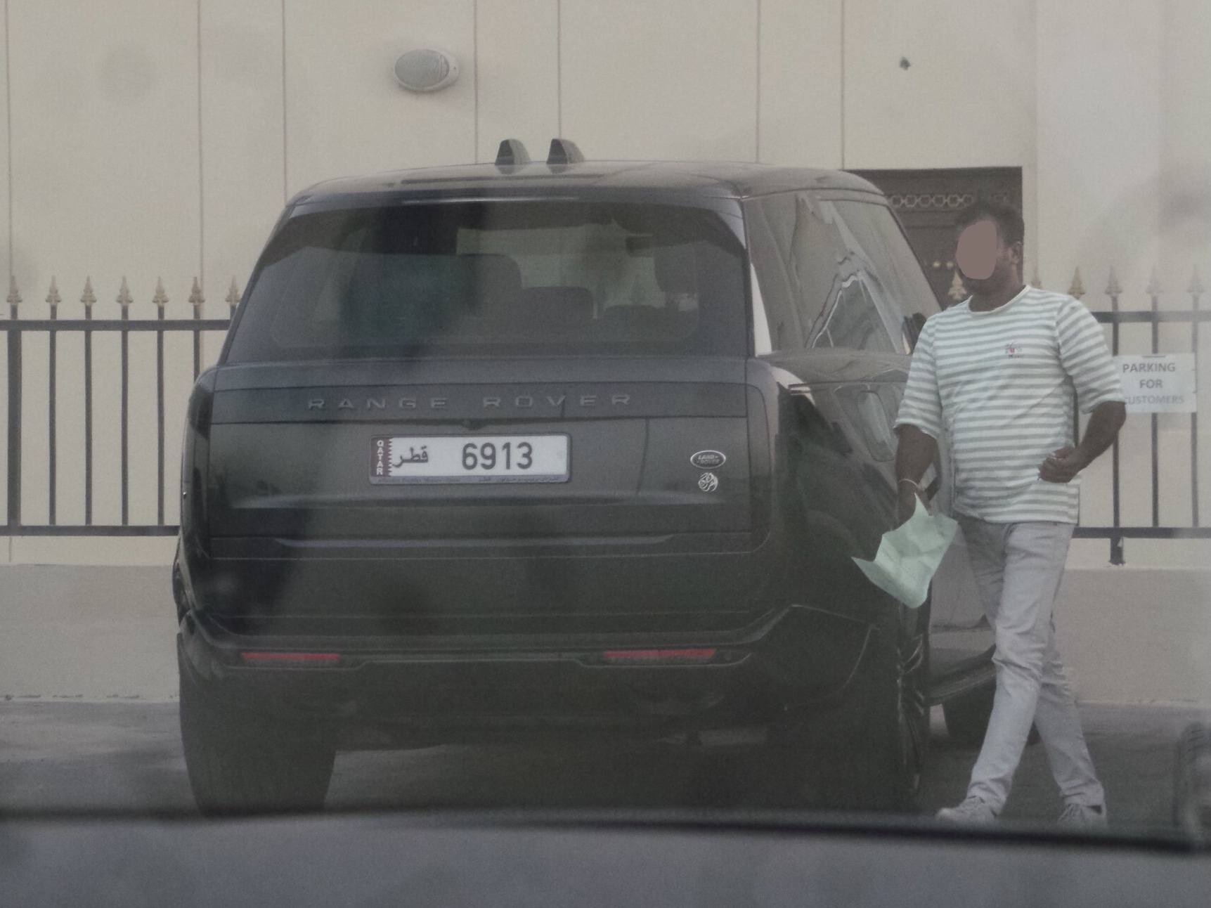 6913, Land Rover Range Rover 5th gen (L460), 2022–