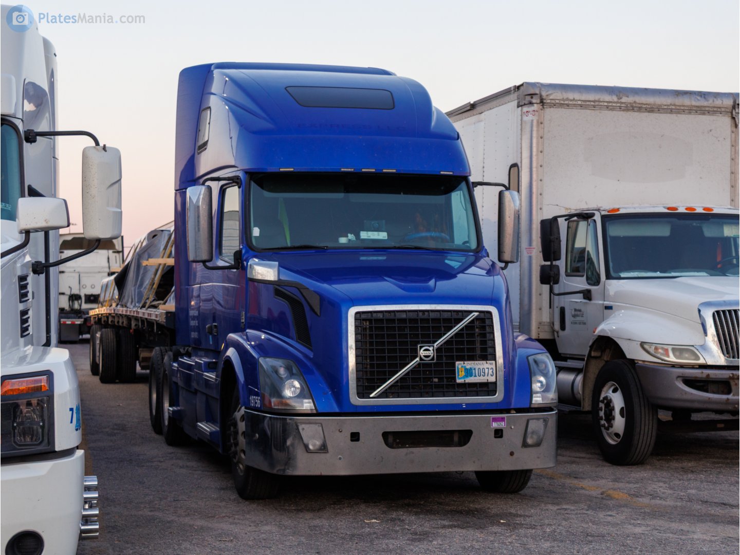 3010973, Volvo VN Series 2nd gen VNL, 2002­–2017