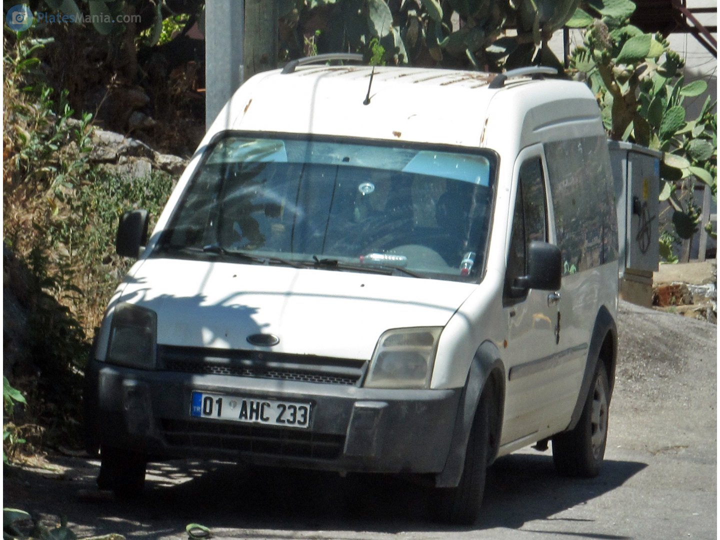 01 AHC 233, Ford Tourneo Connect 