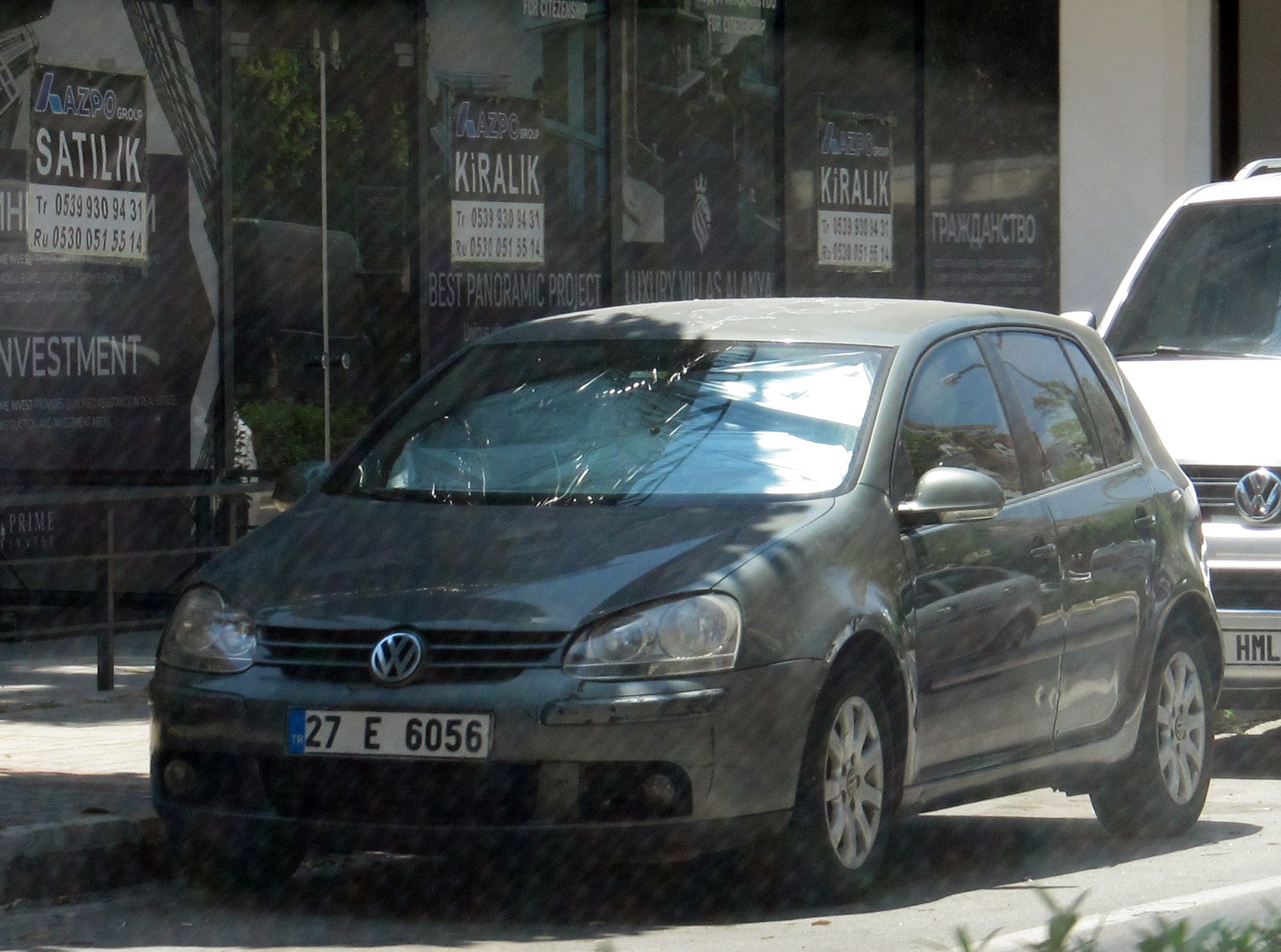 27 E 6056, Volkswagen Golf 