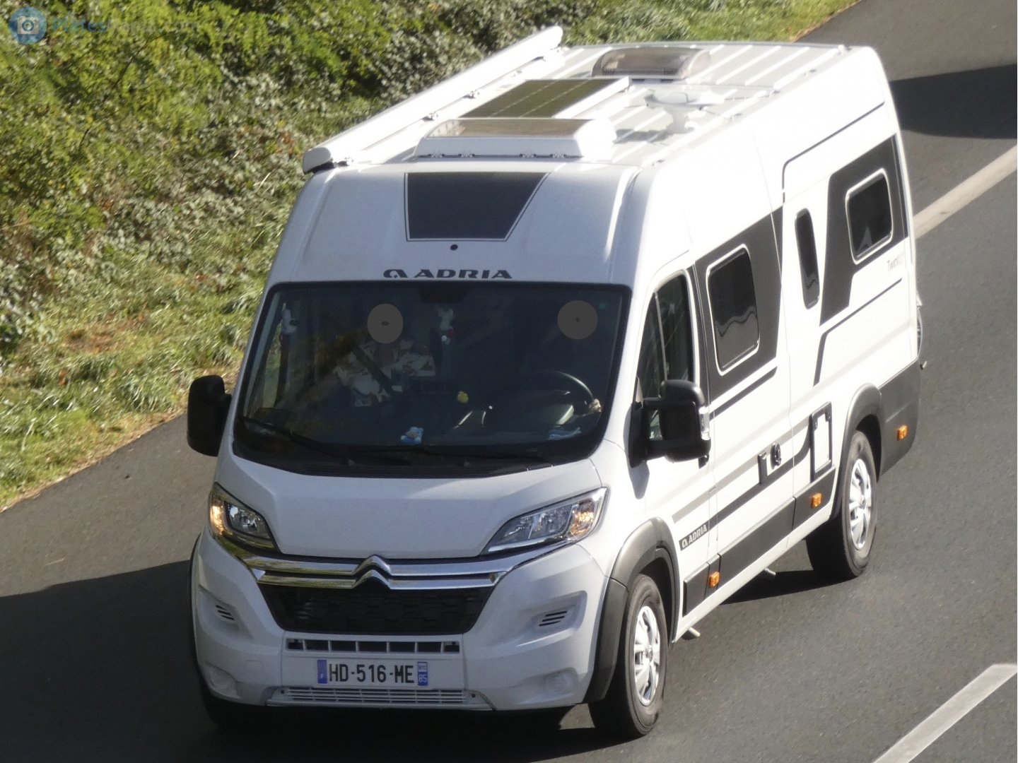 HD-516-ME, Adria Twin 