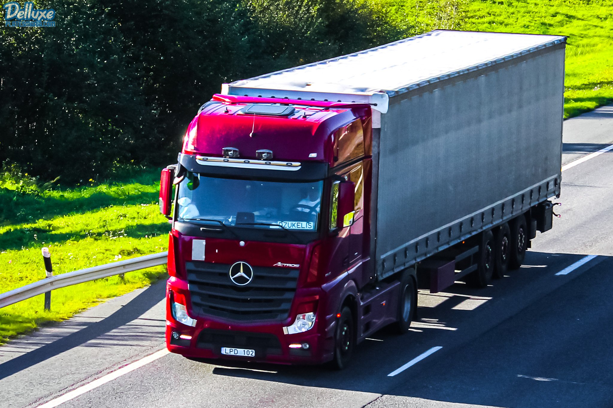 LPD 102, Mercedes-Benz Actros 3rd gen (MP4/MP5), 2011–