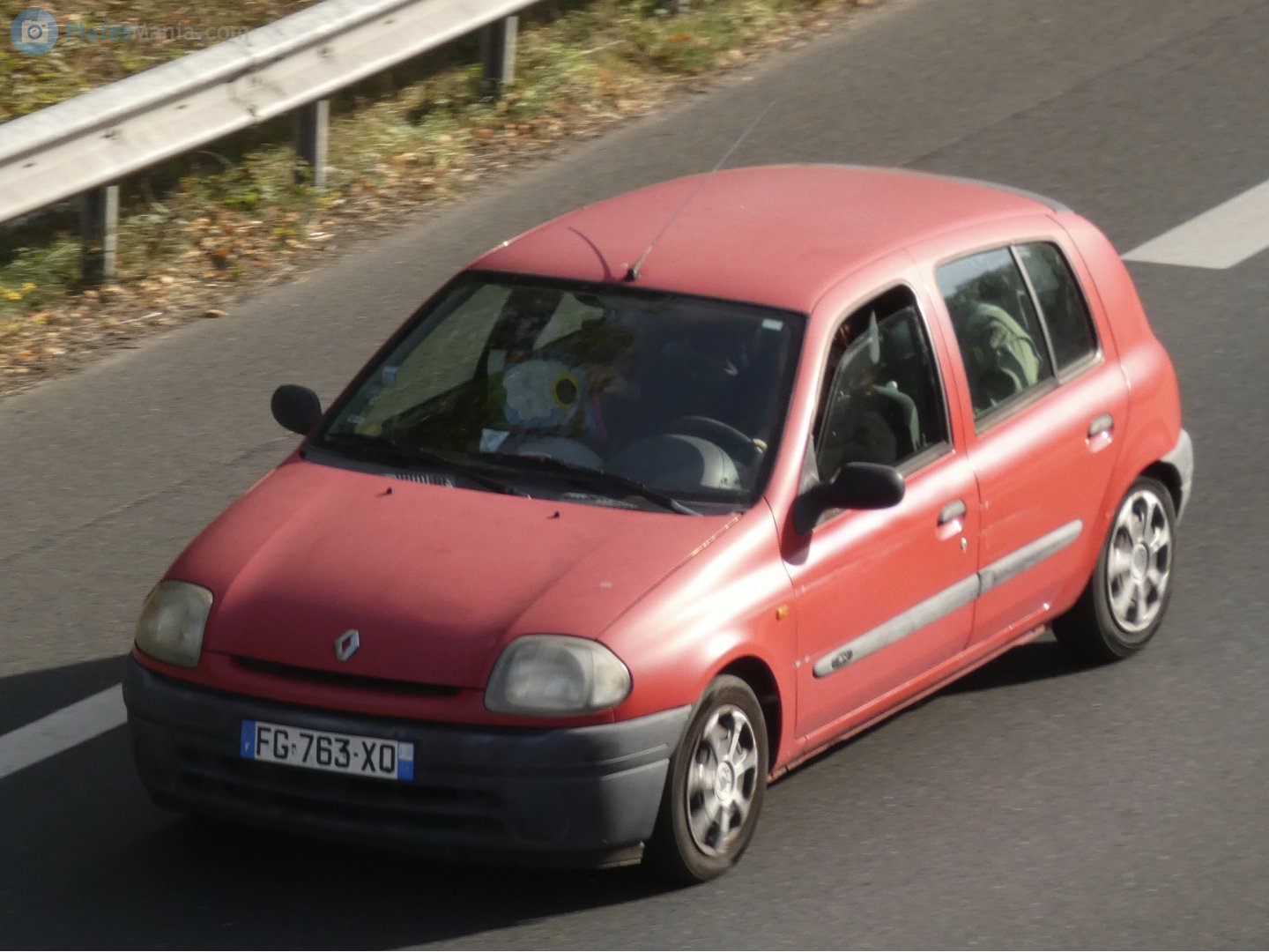 FG-763-XQ, Renault Clio 2nd gen 5-door Hatch (B65), 1998–2001 (–2003 for LATAM-market)