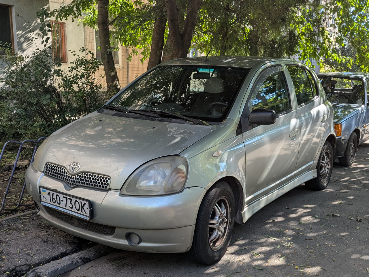 16 160-73 OK, Toyota Yaris 1st gen 5-door Hatch (XP10), 1999–2005