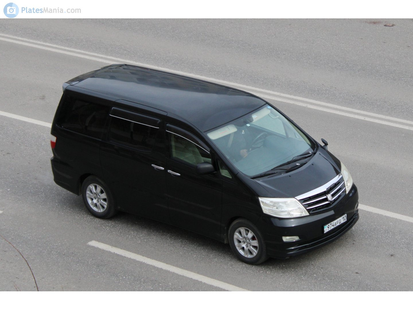 974 AFG 10, Toyota Alphard 1st gen (G/V) (AH10), 2002–2008