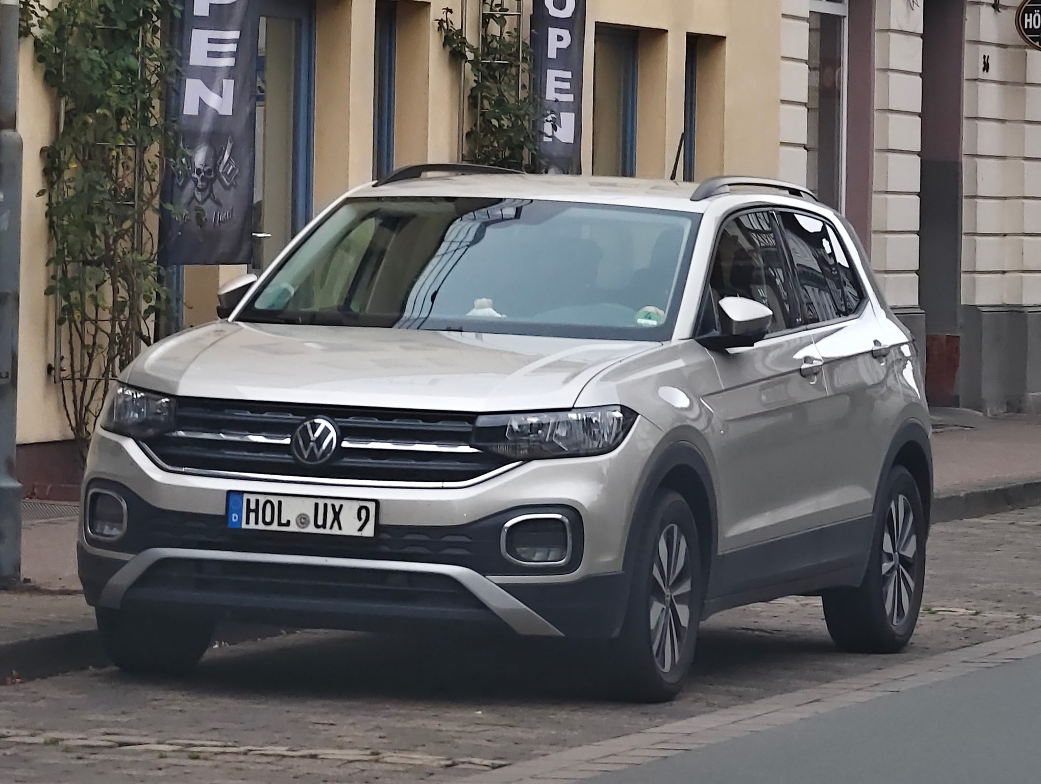 HOL UX 9, Volkswagen T-Cross 