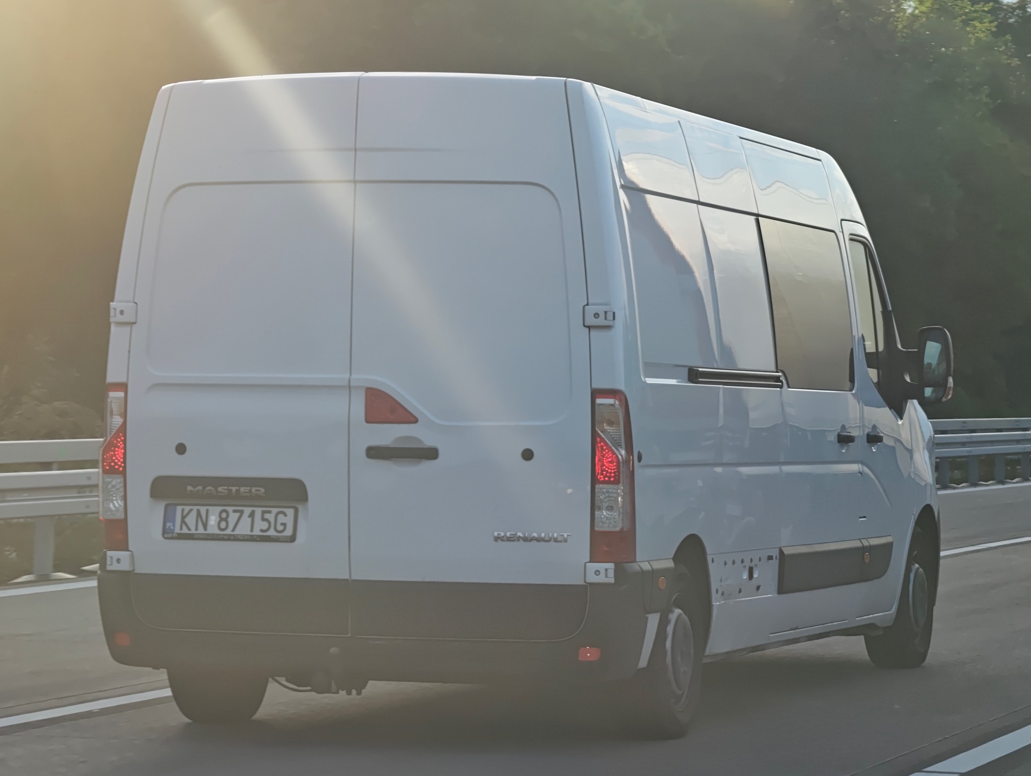 KN 8715G, Renault Master 