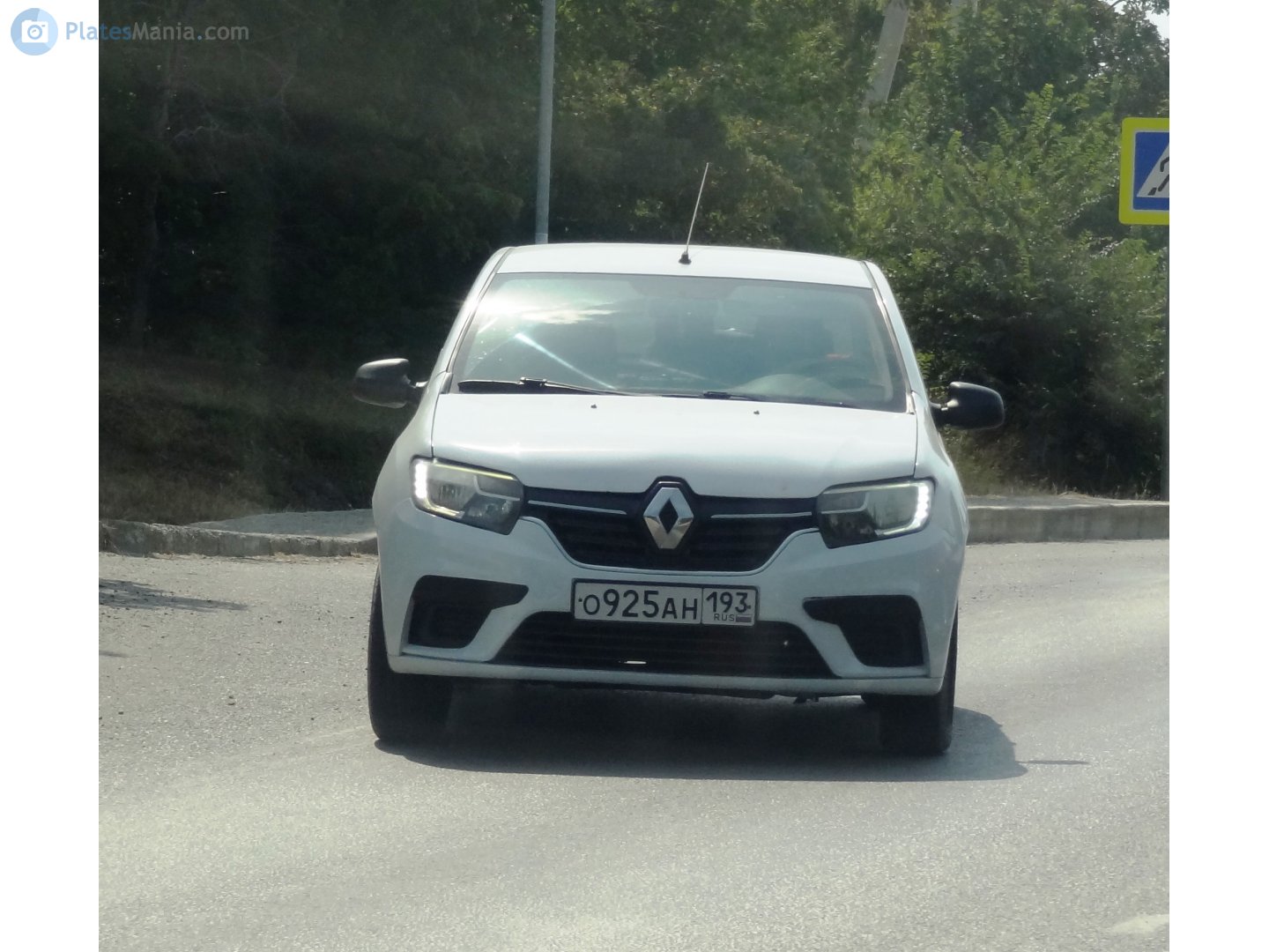 о 925 ан 193, Renault Logan 