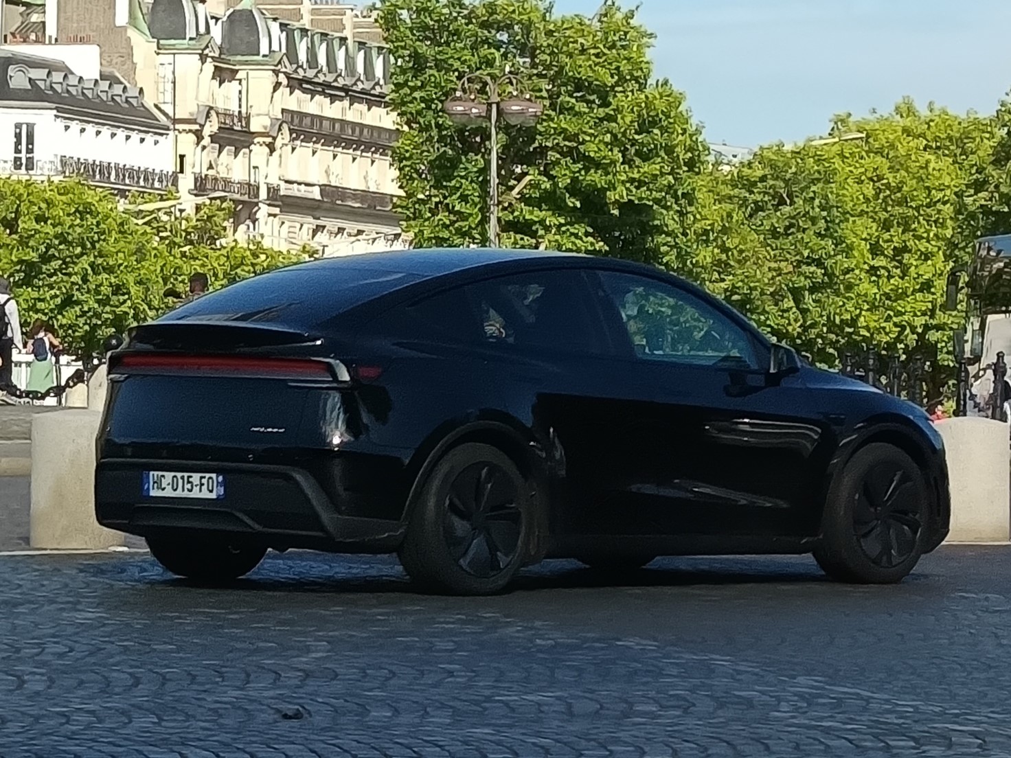 HC-015-FQ, Tesla Model Y 1st gen (5YJY), facelift, 2025–