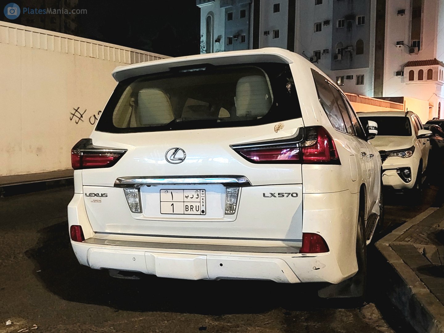 1 BRU, Lexus LX 3rd gen (J200), 2007–2012