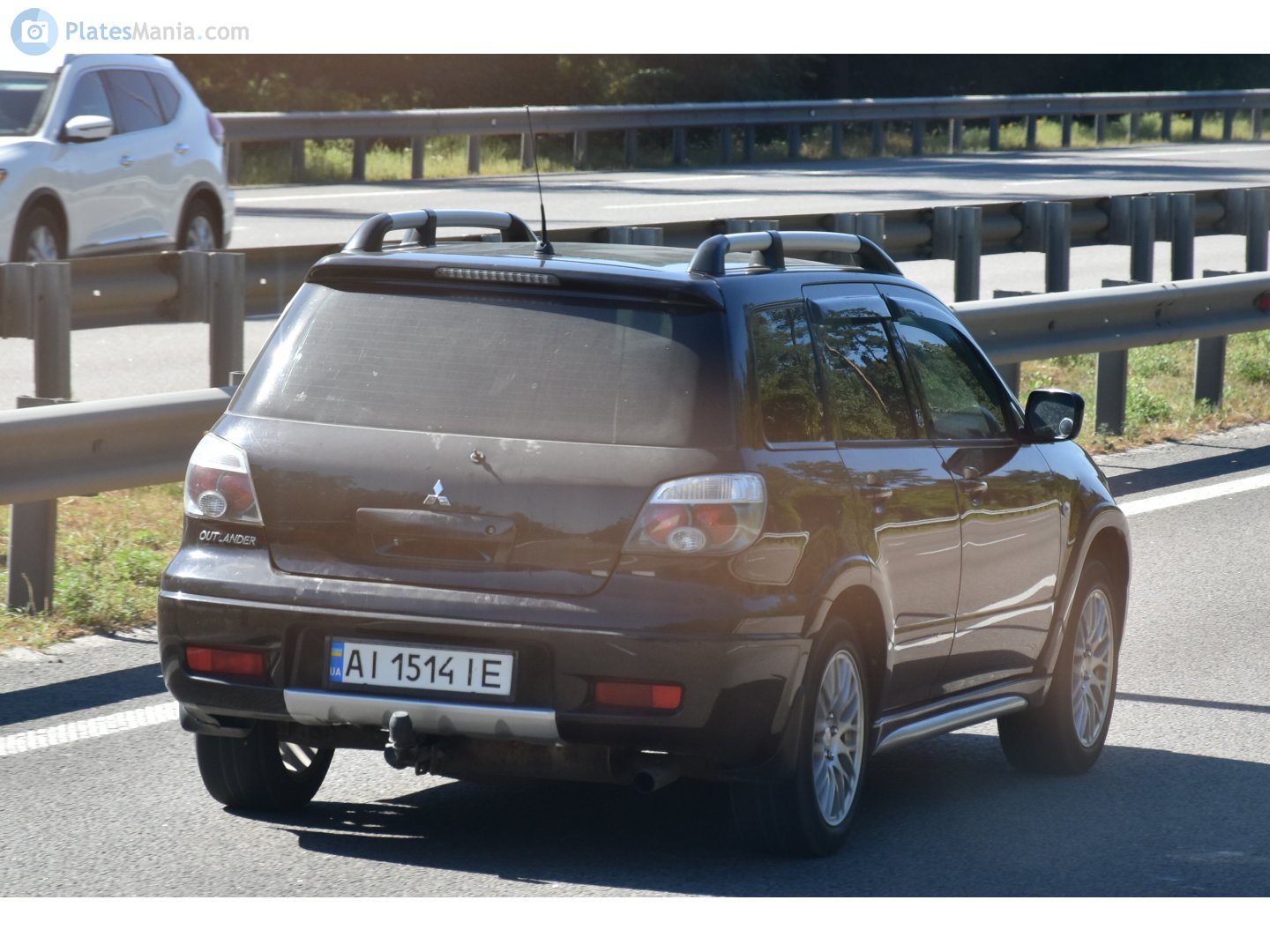 AI 1514 IE, Mitsubishi Outlander 1st gen (CU/ZE/ZF), 2003–2008