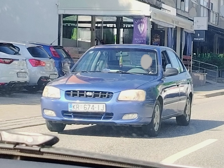 KR 674-IJ, Hyundai Accent 