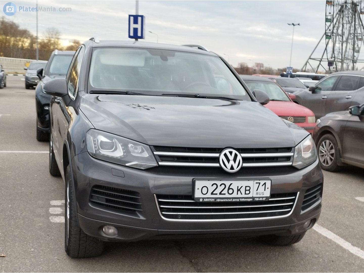 о 226 кв 71, Volkswagen Touareg 2nd gen (7P), 2010–2018