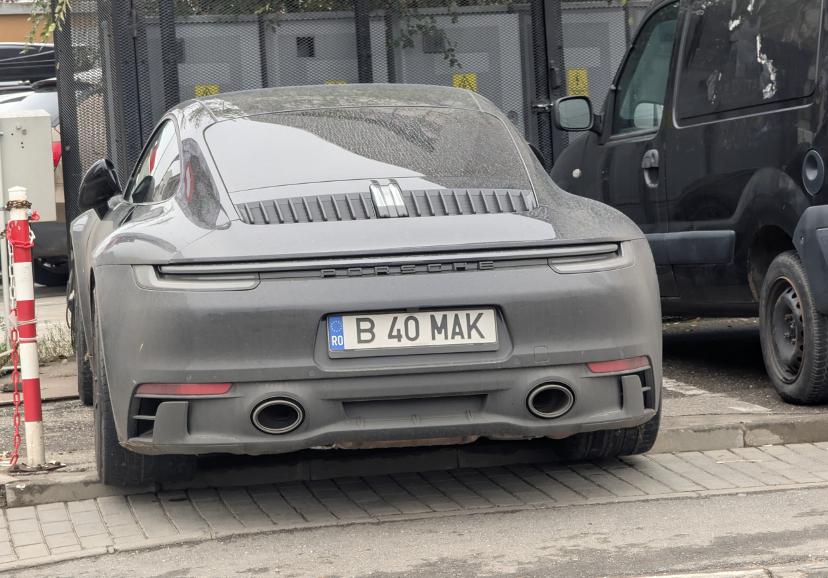 B 40 MAK, Porsche 911 