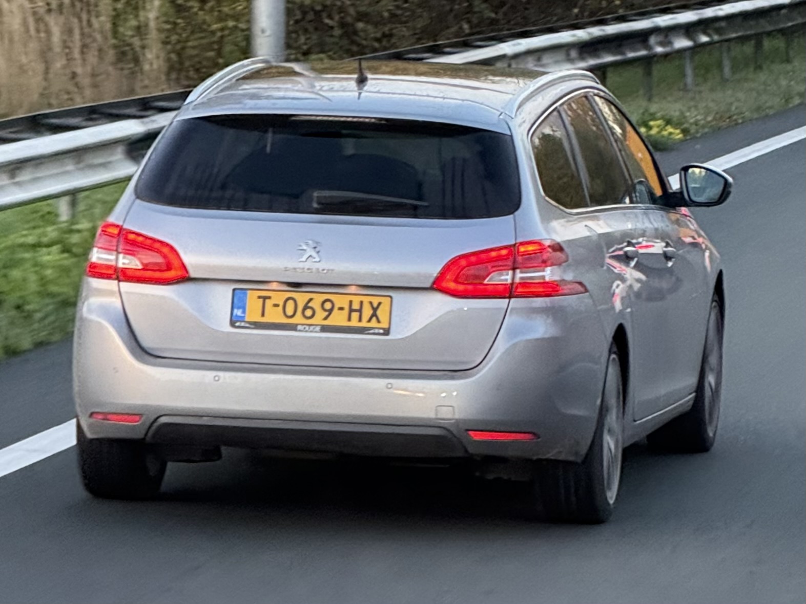 T-069-HX, Peugeot 308 2nd gen SW Wagon (T9), 2014–2021