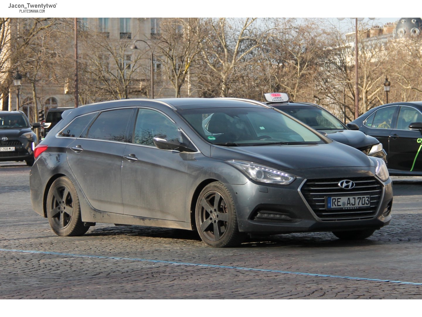RE AJ 703, Hyundai i40 