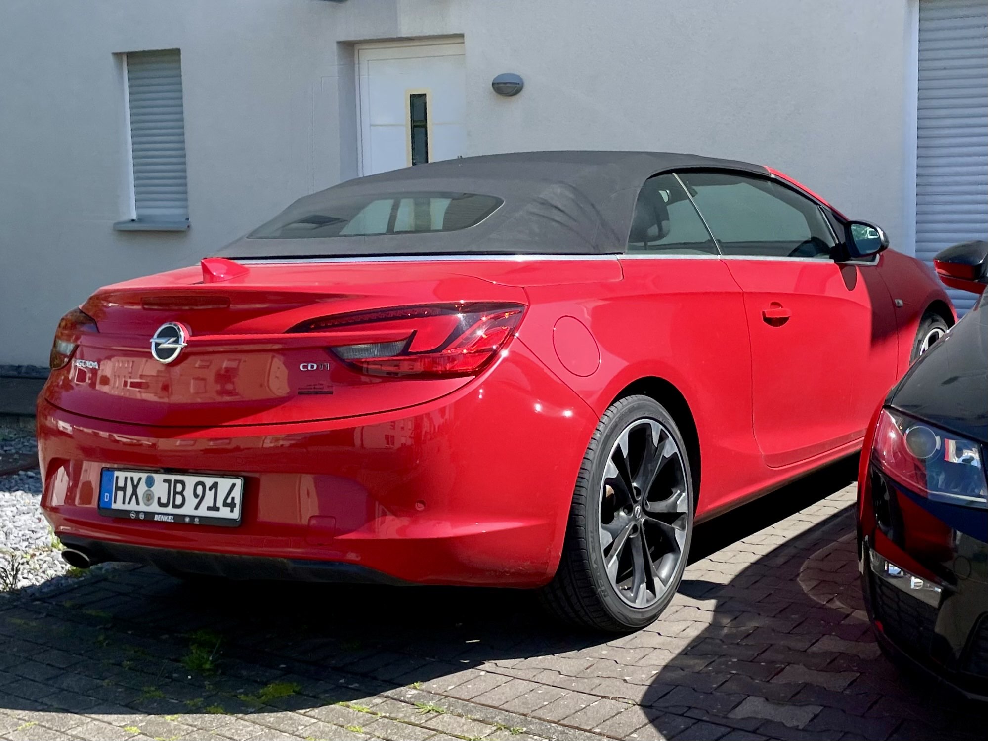 HX JB 914, Opel Cascada 1st gen (W13), 2013–2019