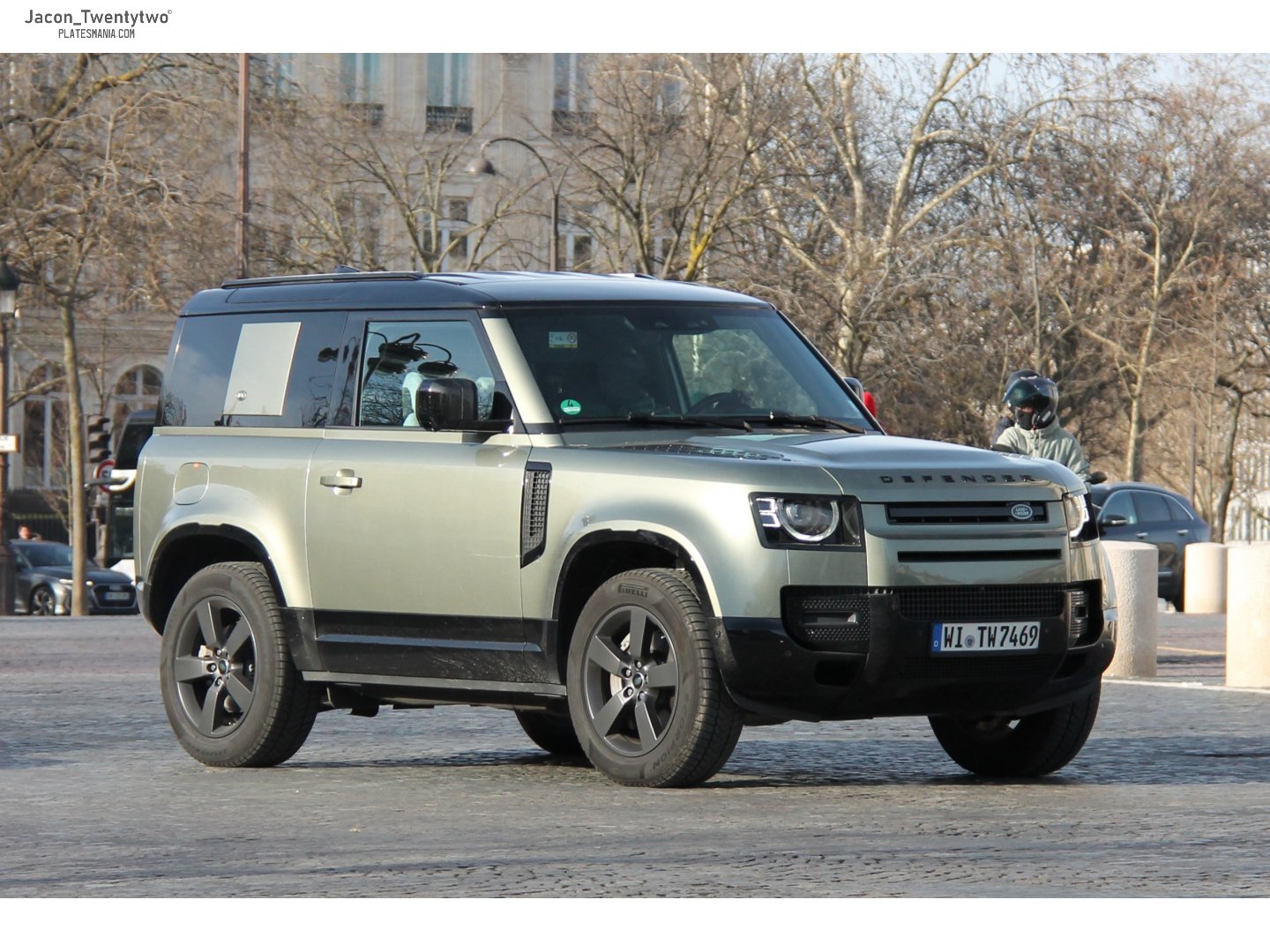WI TW 7469, Land Rover Defender 