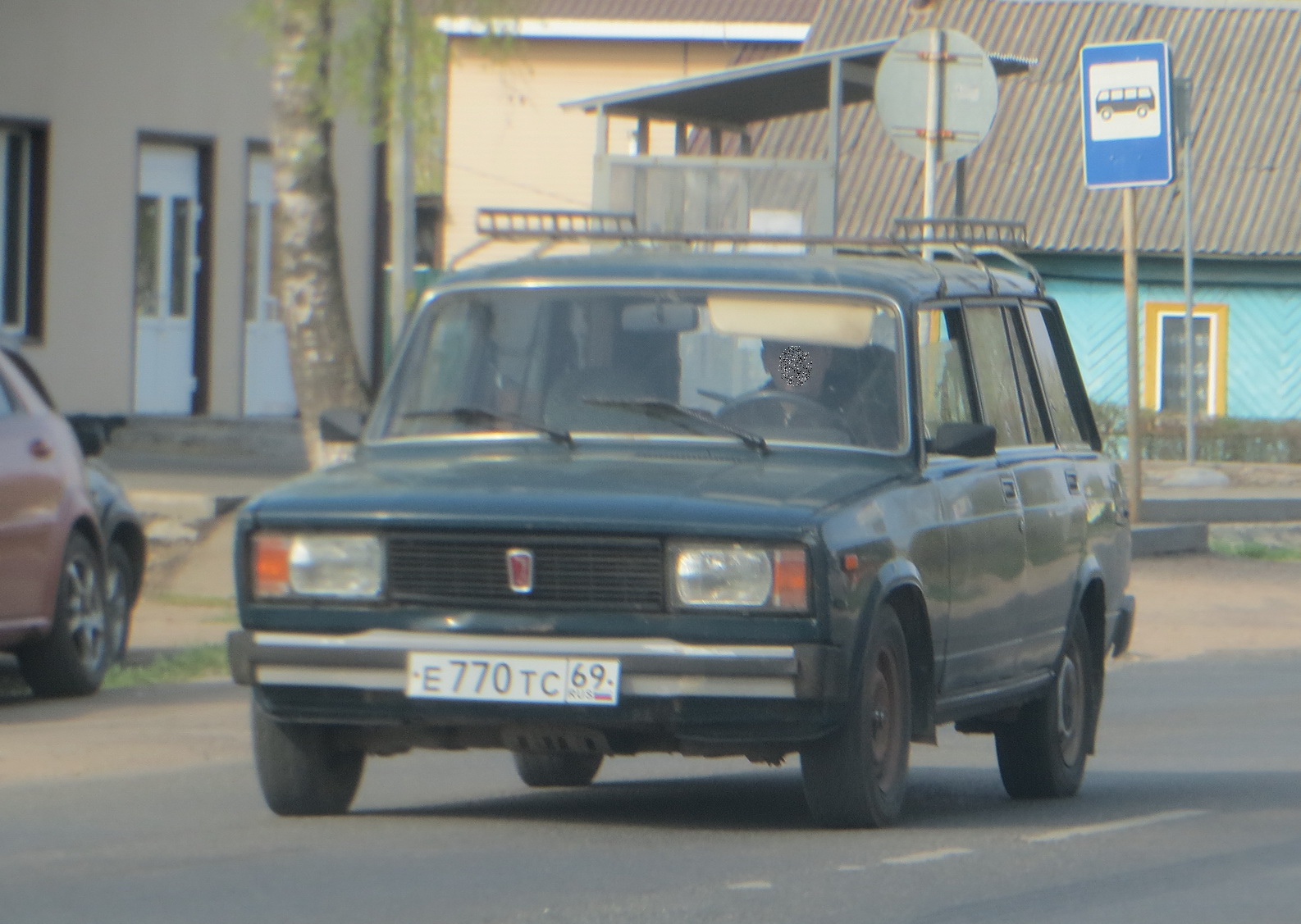 е 770 тс 69, Lada (VAZ) 2104 