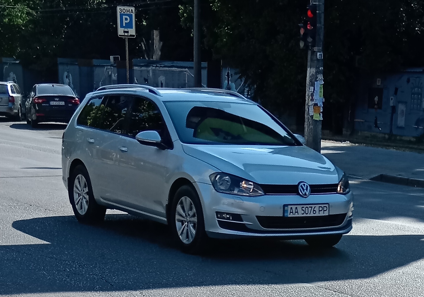 AA 5076 PP, Volkswagen Golf 7th gen Variant (5G), 2013–2020