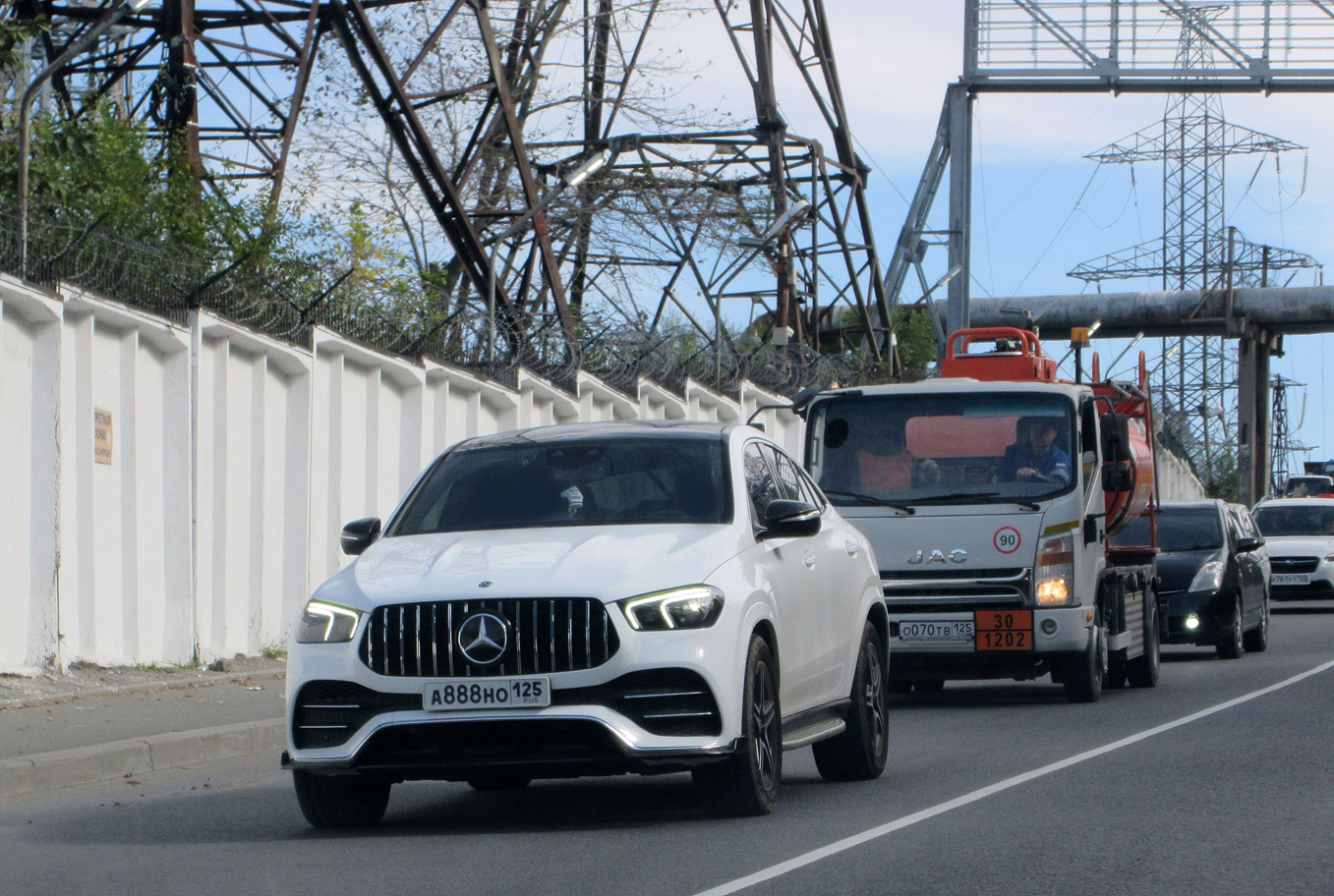 а 888 но 125, Mercedes-Benz GL-Klasse 