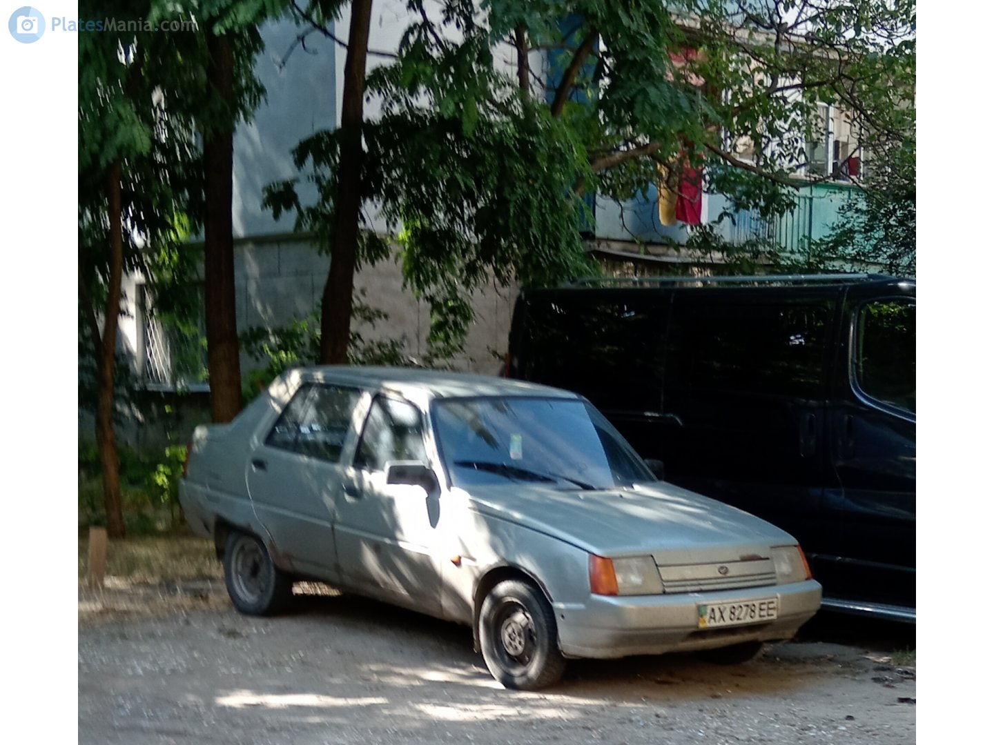 AX 8278 EE, ZAZ 1103 Славута 