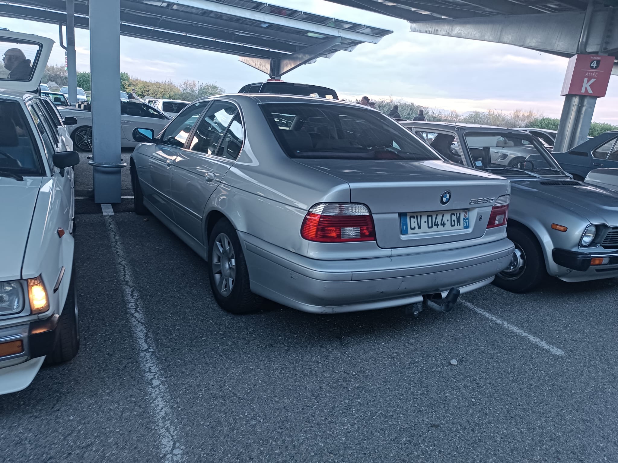 CV-044-GW, BMW 5 Series 4th gen Sedan (E39), 1995–2003