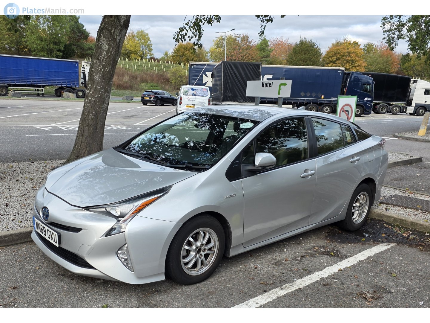 WN68GKU, Toyota Prius 