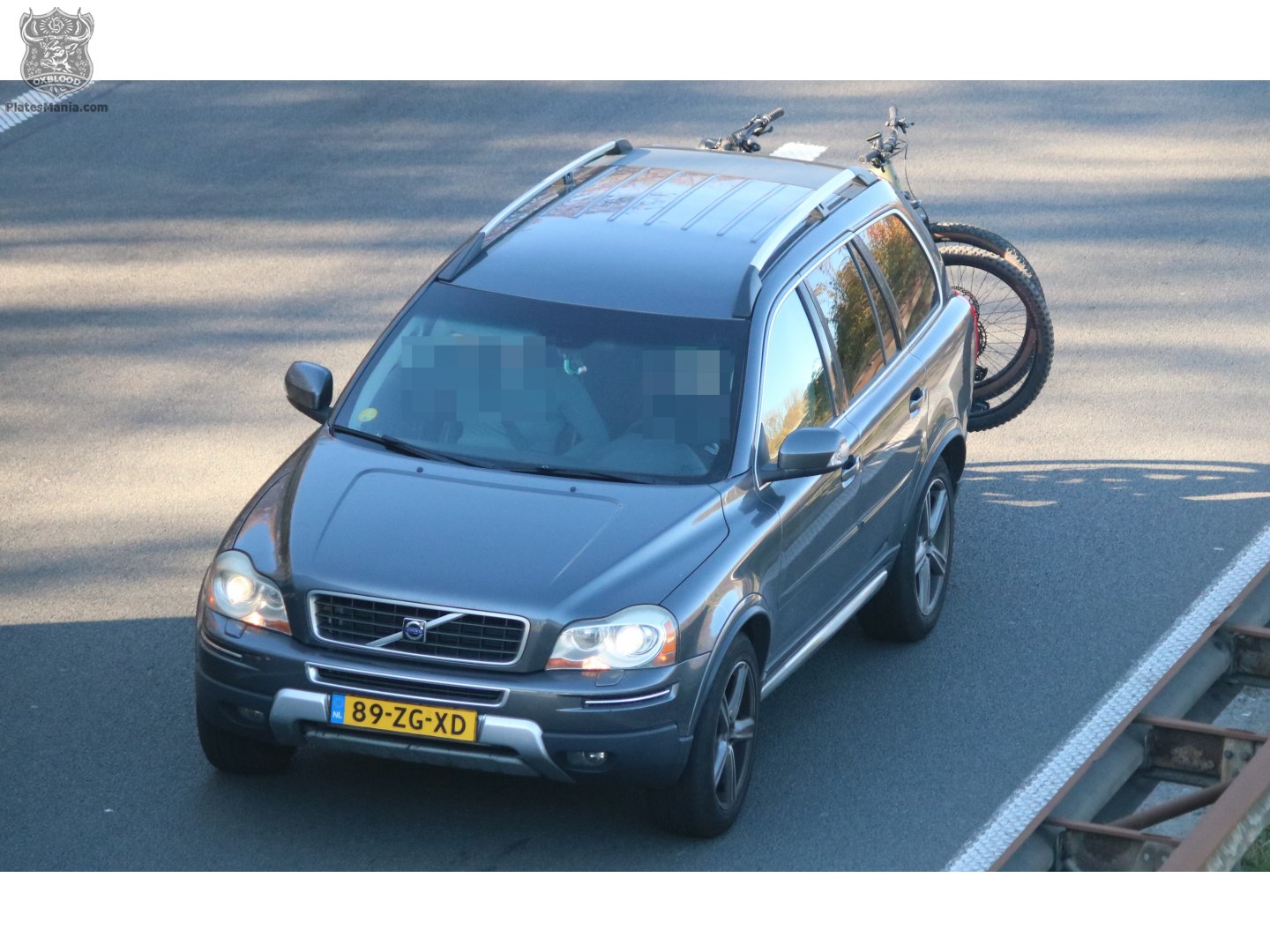 89-ZG-XD, Volvo XC90 1st gen (275), 2002–2014