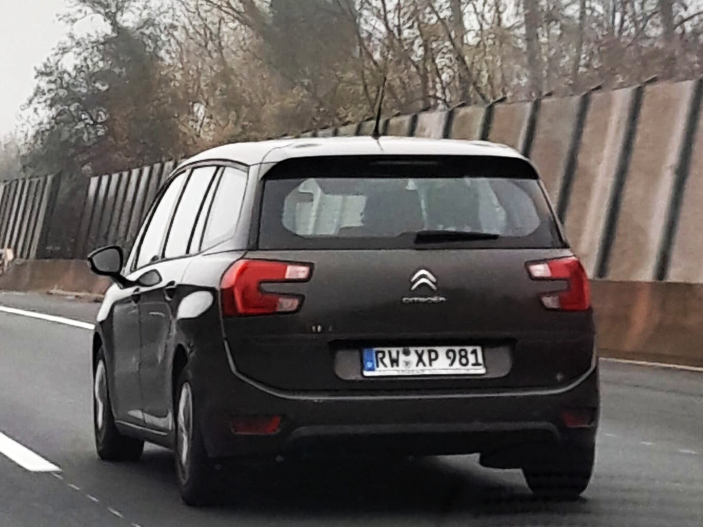 RW XP 981, Citroёn C4 Picasso/SpaceTourer 2nd gen Grand (DA/DE), 2013–2022