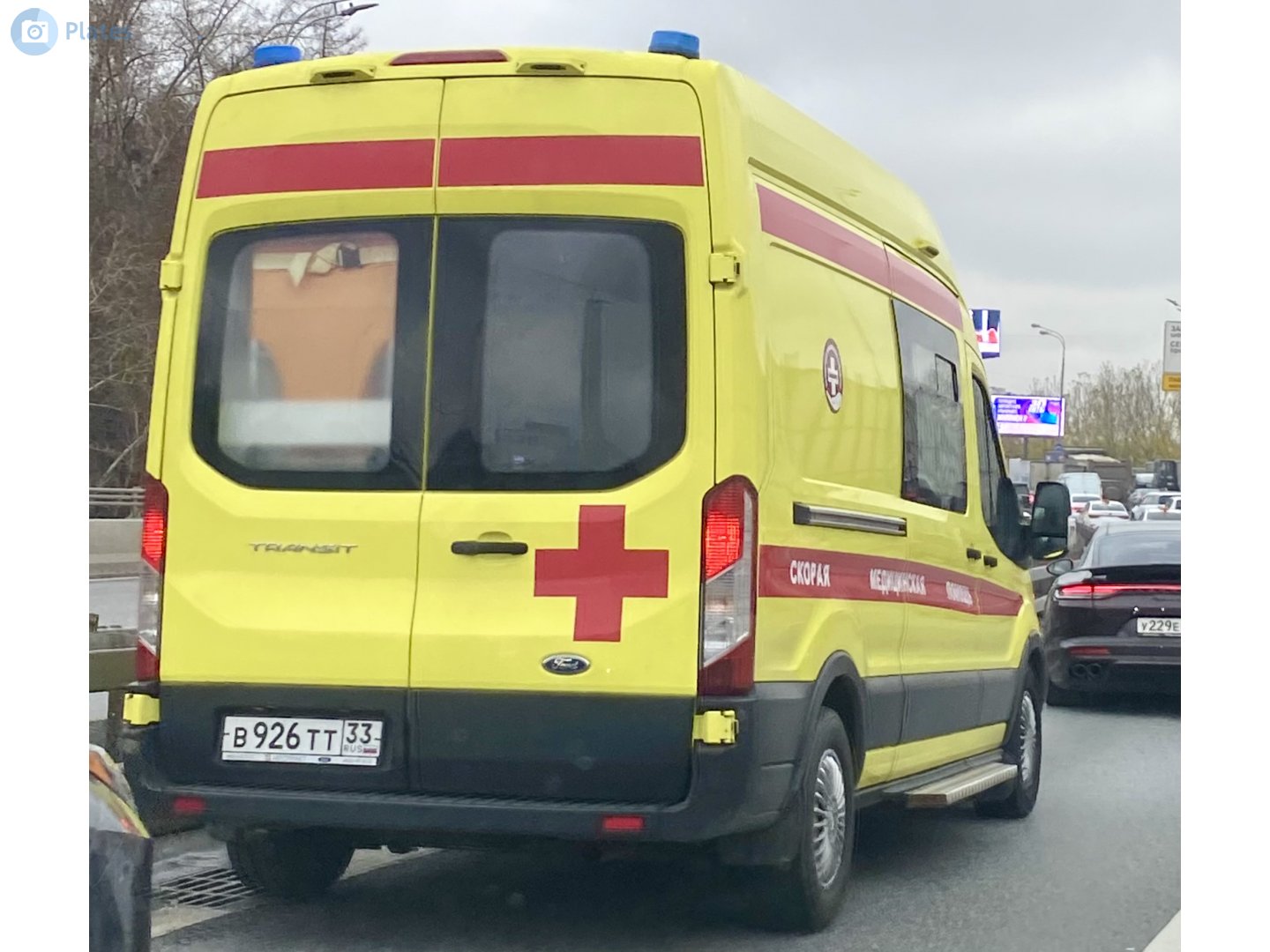 в 926 тт 33, Ford Transit 