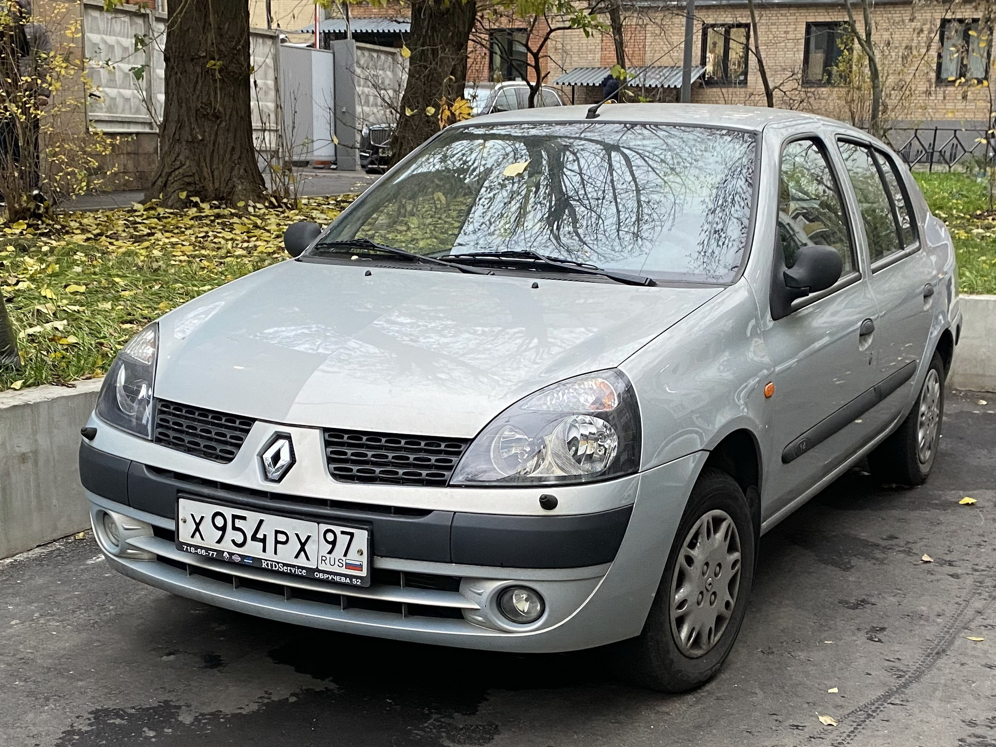 х 954 рх 97, Renault Symbol 1st gen (L65), 2002–2008