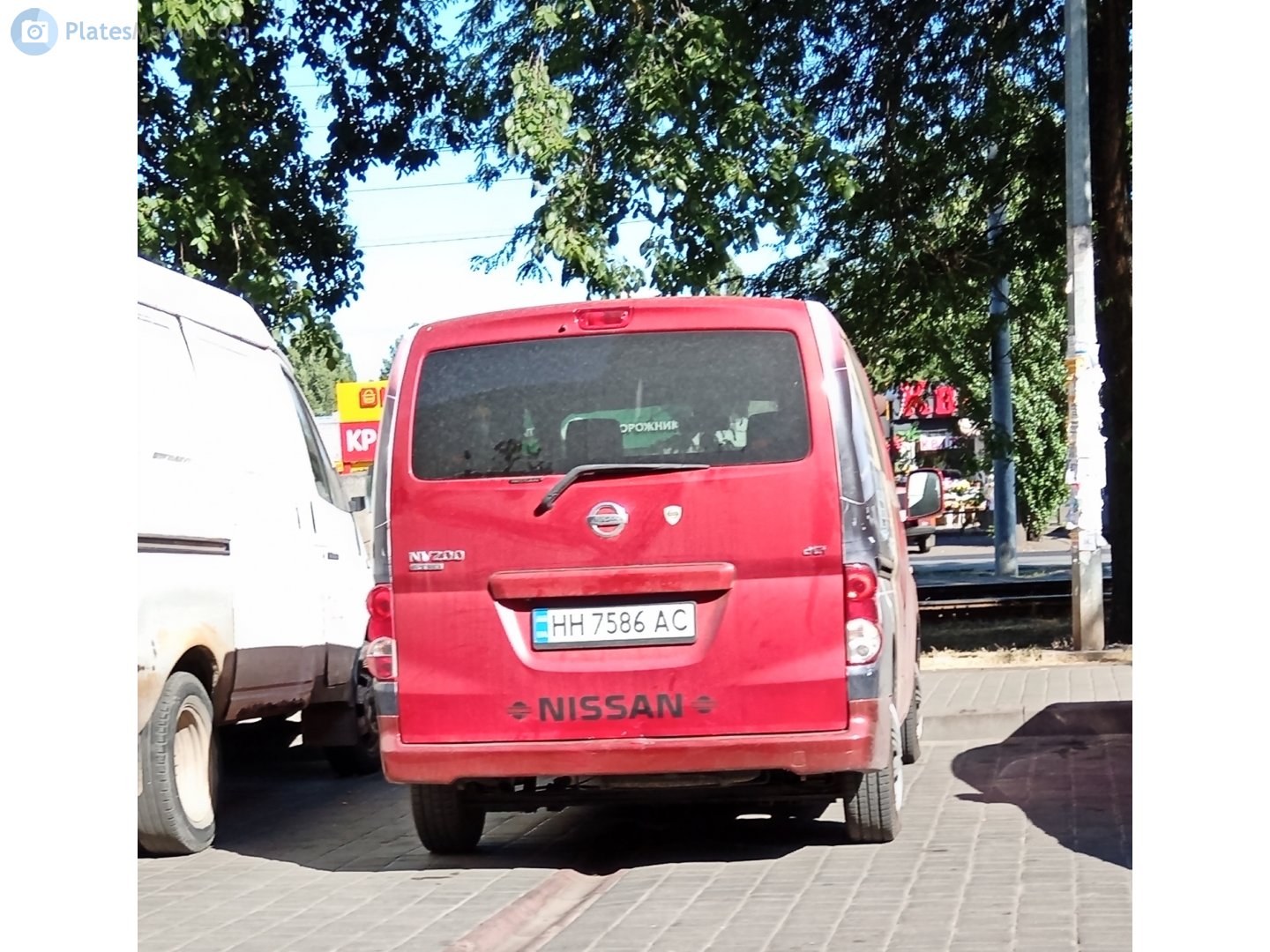 HH 7586 AC, Nissan NV200 