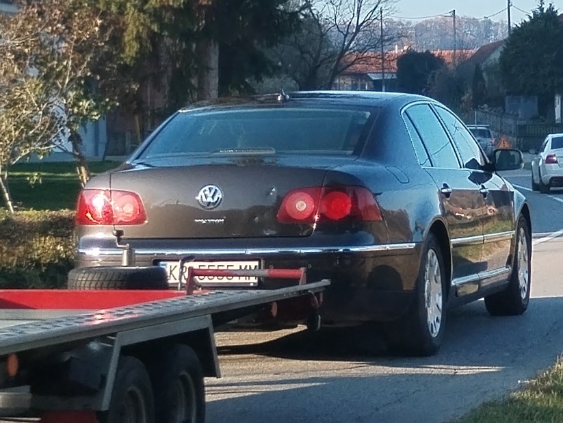 KR 5555-MM, Volkswagen Phaeton 1st gen (3D), 2002–2010